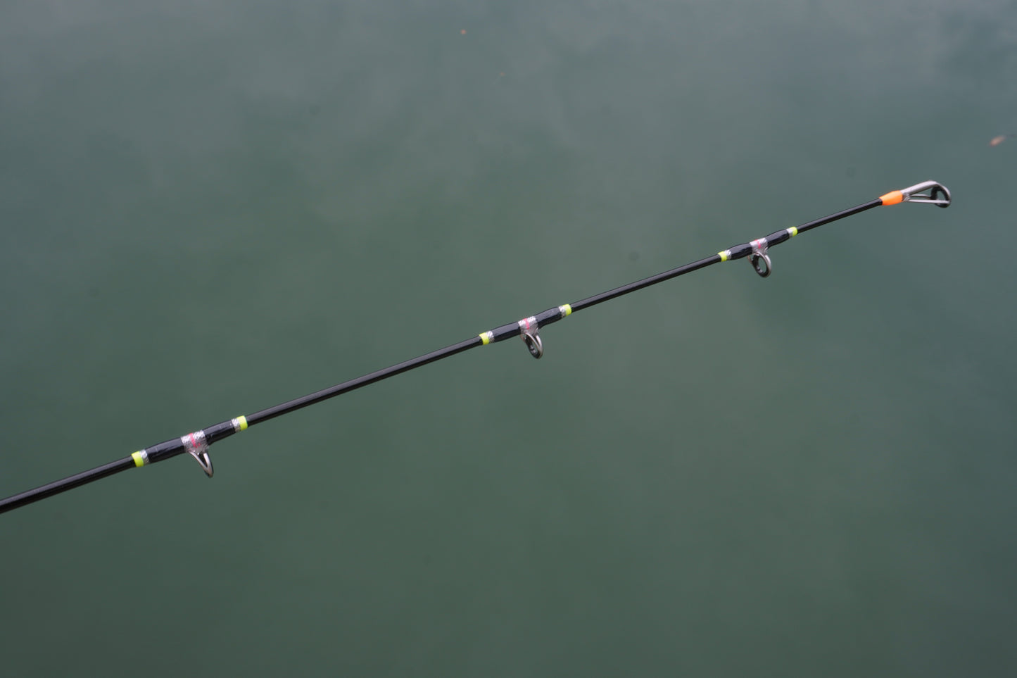 7'3" 10-20lb. graphite inshore